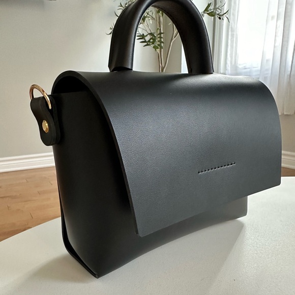 Przywara Strzałka Gold Baby Leather Black Bag - Picture 2 of 8